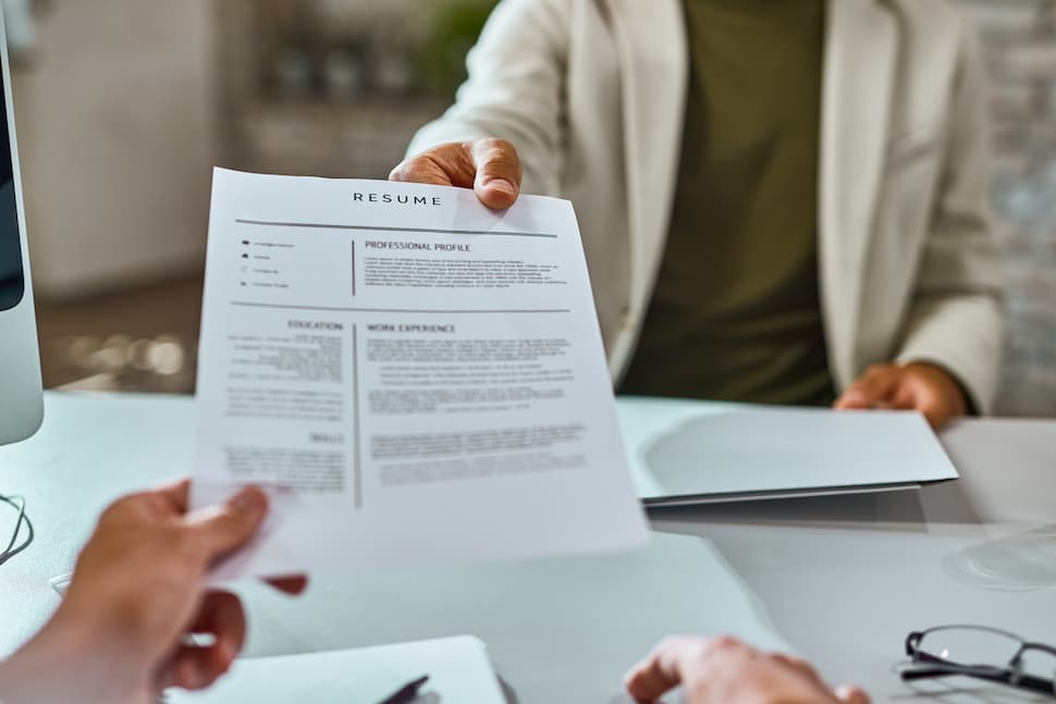 Cómo completar tu cv con la mejor formación